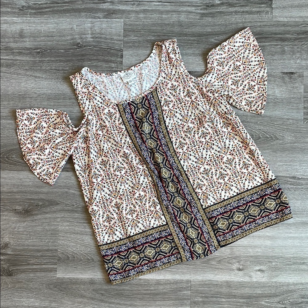 St. John's Bay cold shoulder top